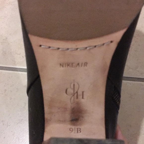 Cole Haan heeled boots - Picture 3 of 3